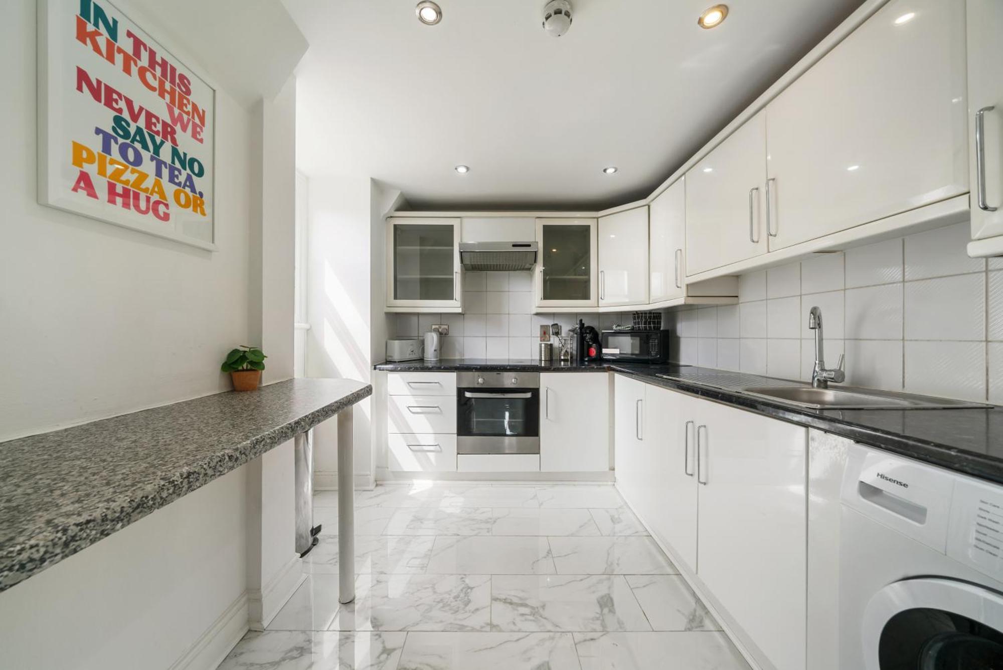 Apartment Luxurious 1-bedroom Penthouse On Oxford Street 11g